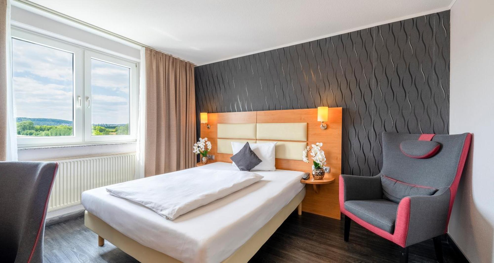 Plaza Inn Stuttgart-Filderstadt Exterior photo