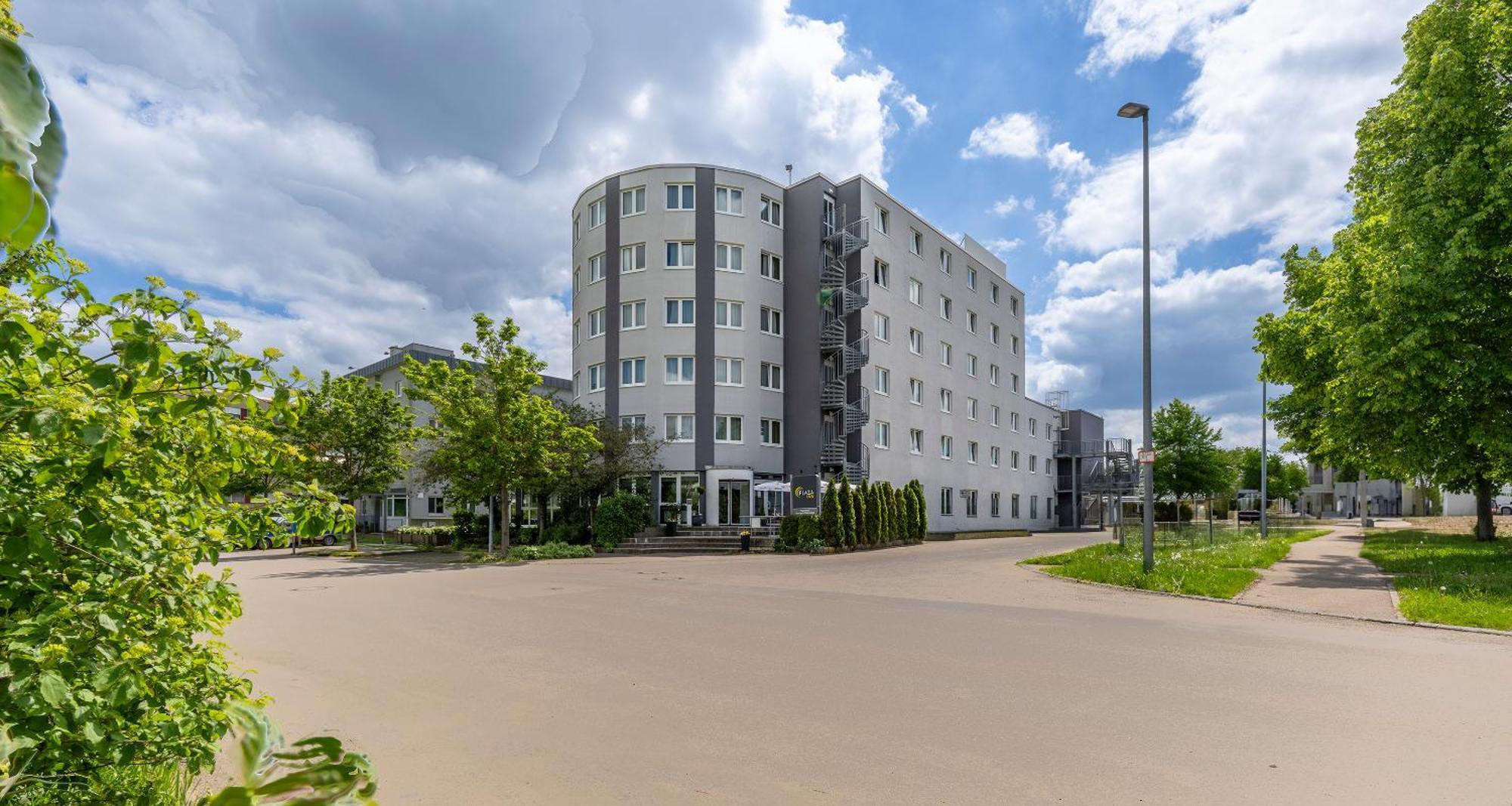 Plaza Inn Stuttgart-Filderstadt Exterior photo